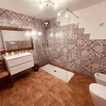 Tiche Guest house 4*