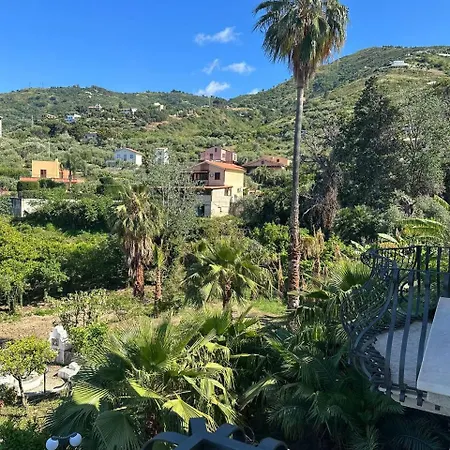 Pensjonat Tiche Cefalù